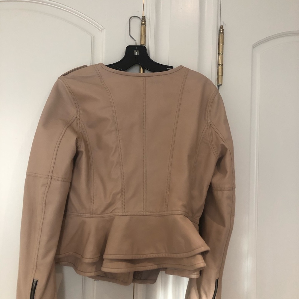 Leather jacket - Picture 2 of 2